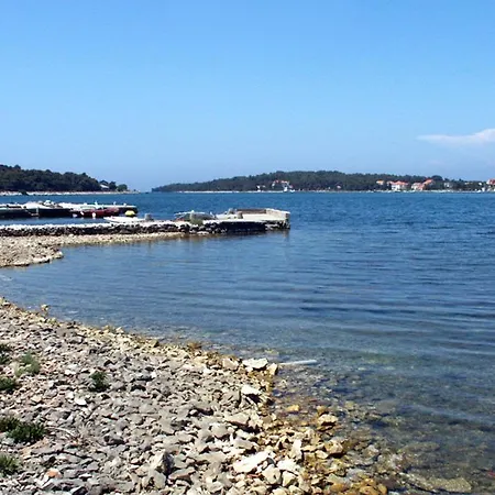 Дом отдыха House With A Parking Space Veli Rat, Dugi Otok - 8096 *
